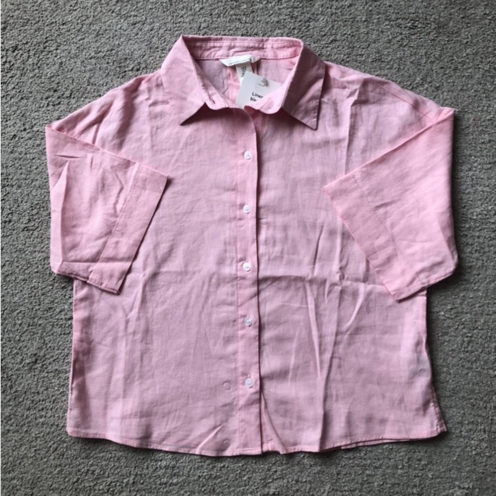 H& M Linen Blend Cropped Short Sleeve Shirt.NWT.
